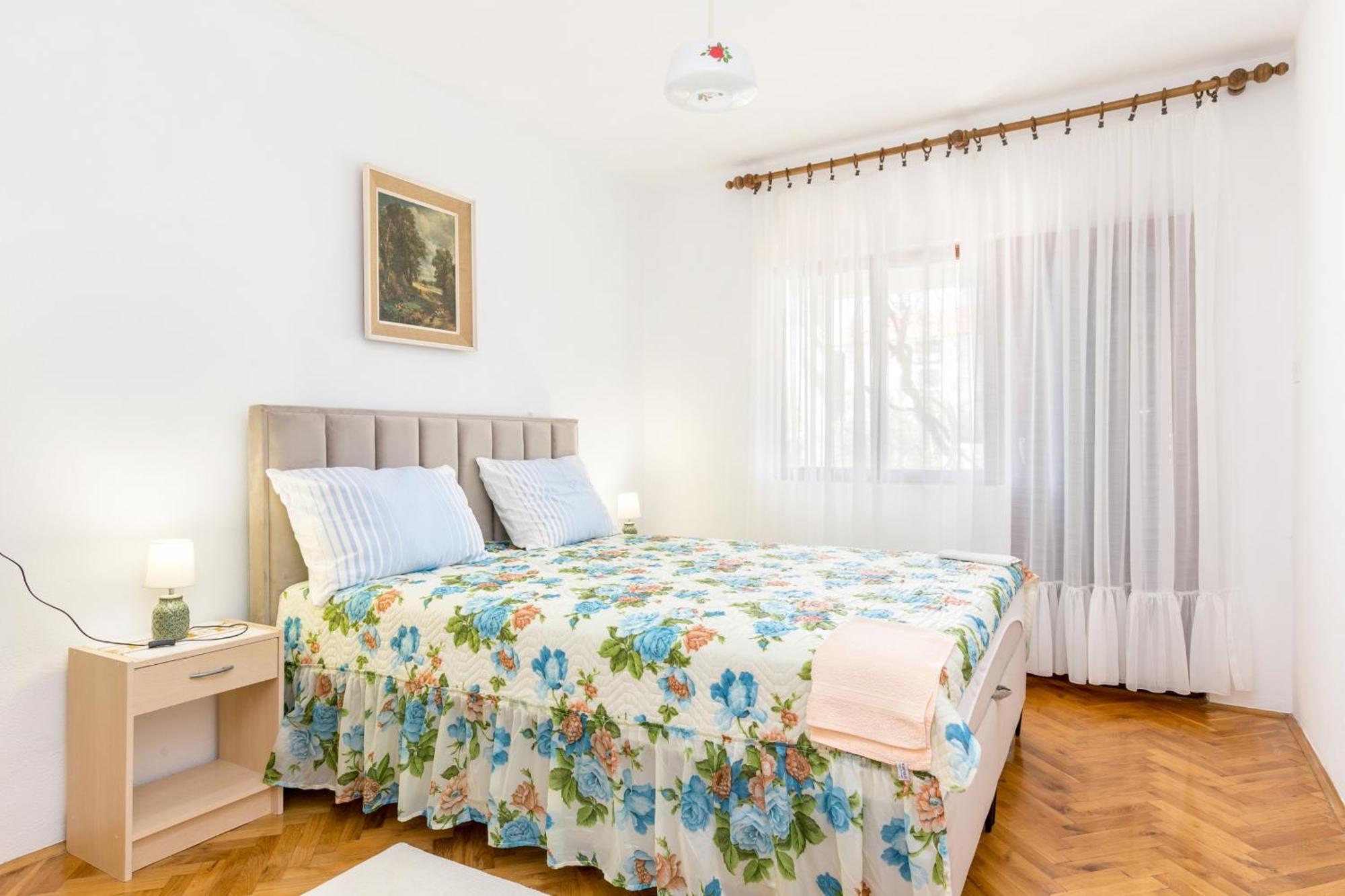Apartments By The Sea Okrug Gornji, Ciovo - 1069 Trogir Dış mekan fotoğraf